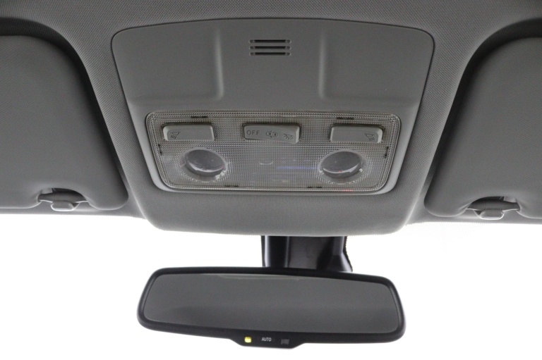 Toyota RAV4 - 2.0 Executive Business 4WD 34