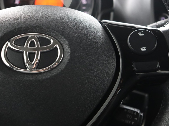 Toyota Aygo - 1.0 VVT-i x-play