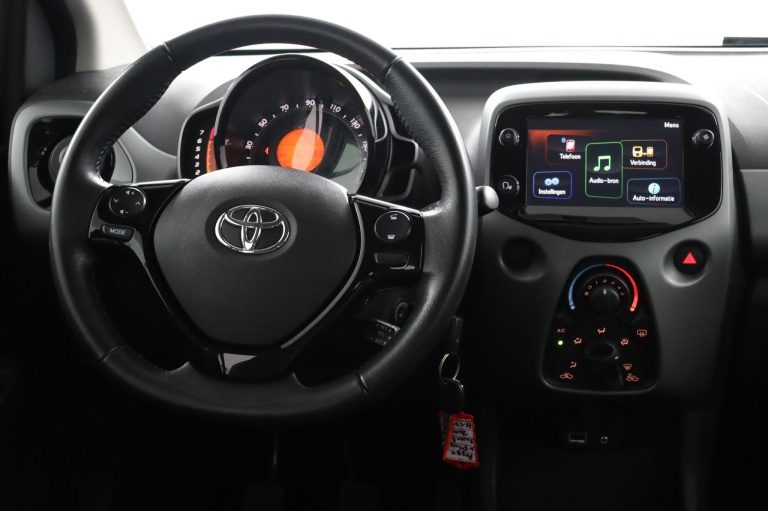 Toyota Aygo - 1.0 VVT-i x-play 46