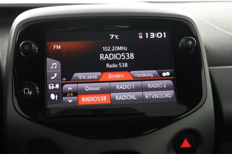 Toyota Aygo - 1.0 VVT-i x-play 8