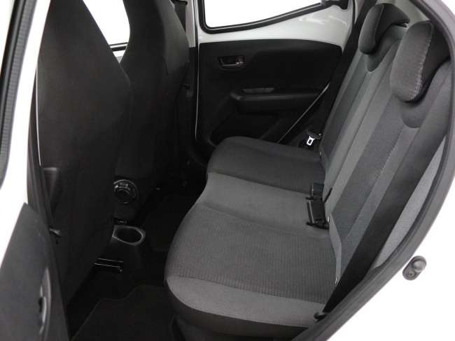 Toyota Aygo - 1.0 VVT-i x-play