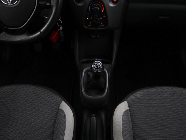 Toyota Aygo - 1.0 VVT-i x-play