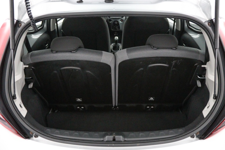 Toyota Aygo - 1.0 VVT-i x-play 24