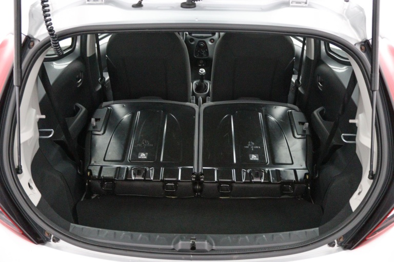 Toyota Aygo - 1.0 VVT-i x-play 26