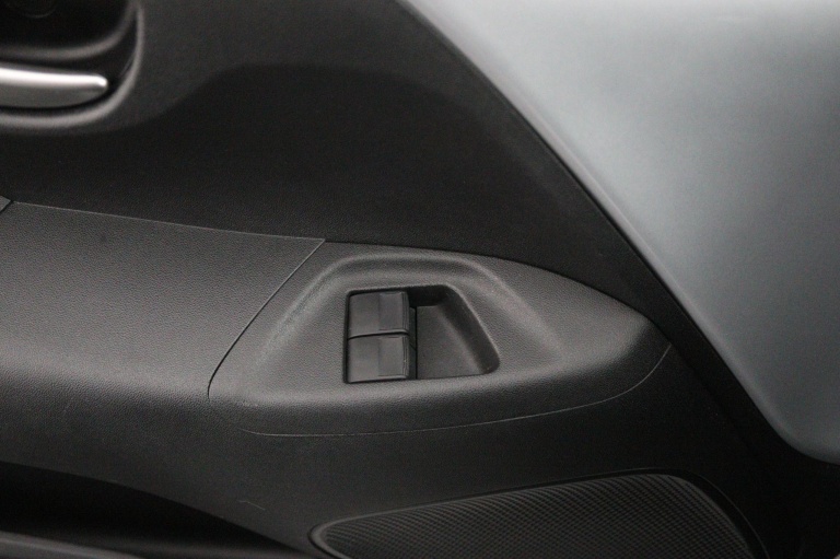 Toyota Aygo - 1.0 VVT-i x-play 28