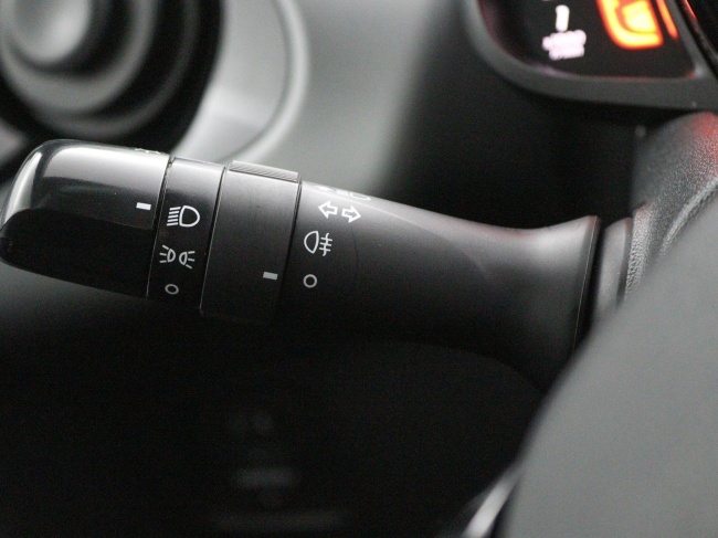 Toyota Aygo - 1.0 VVT-i x-play