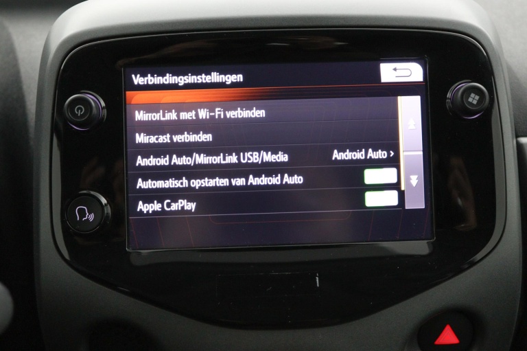 Toyota Aygo - 1.0 VVT-i x-play 46