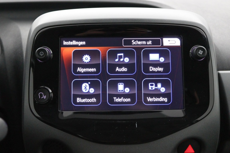 Toyota Aygo - 1.0 VVT-i x-play 48