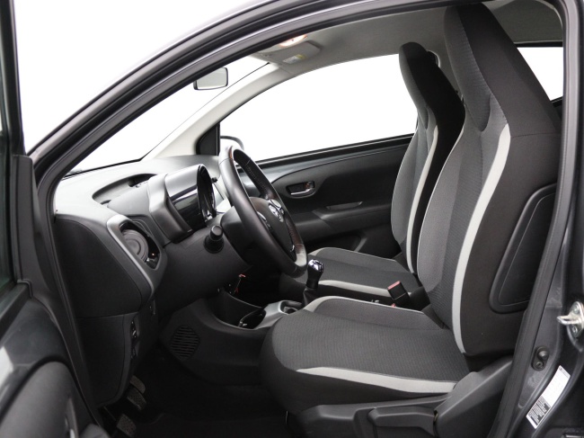 Toyota Aygo - 1.0 VVT-i x-play