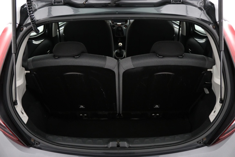 Toyota Aygo - 1.0 VVT-i x-play 24