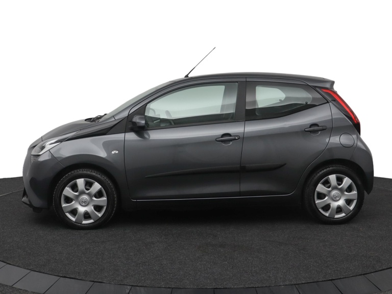 Toyota Aygo - 1.0 VVT-i x-play 3