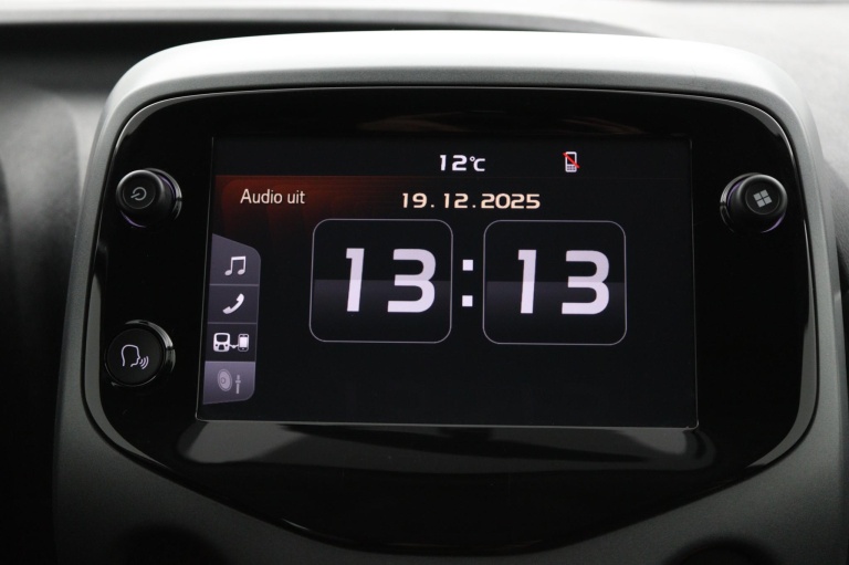 Toyota Aygo - 1.0 VVT-i x-play 39