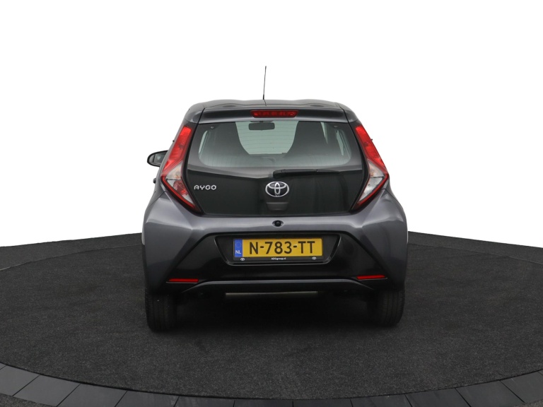Toyota Aygo - 1.0 VVT-i x-play 45
