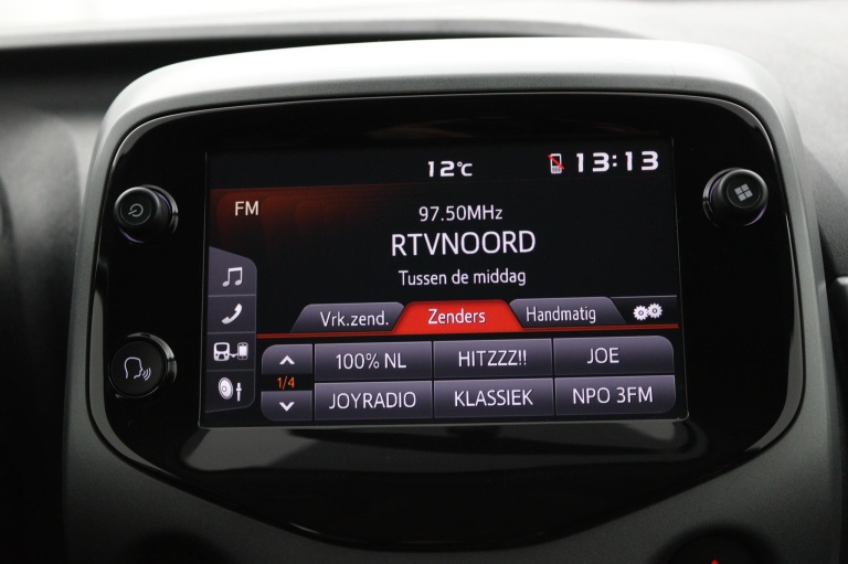 Toyota Aygo - 1.0 VVT-i x-play 8