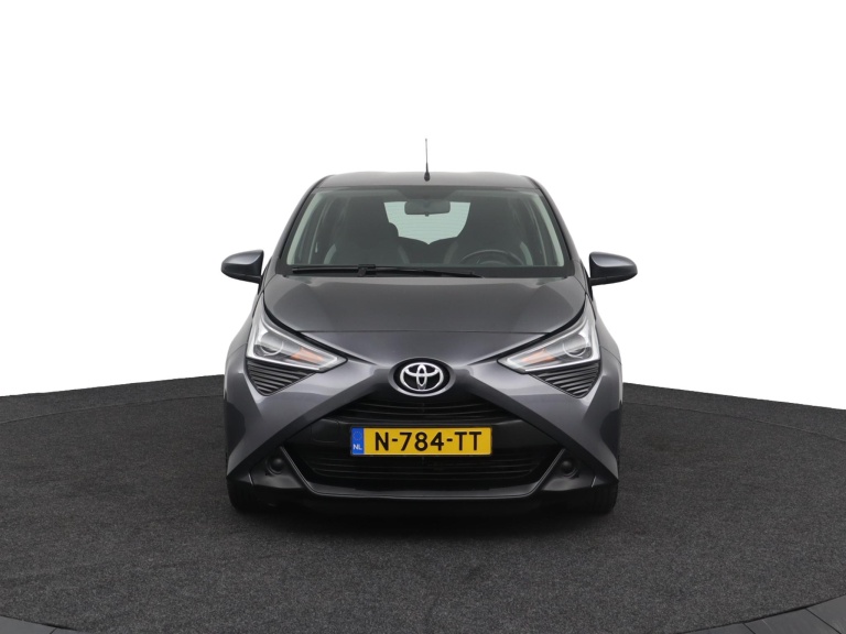 Toyota Aygo - 1.0 VVT-i x-play 16