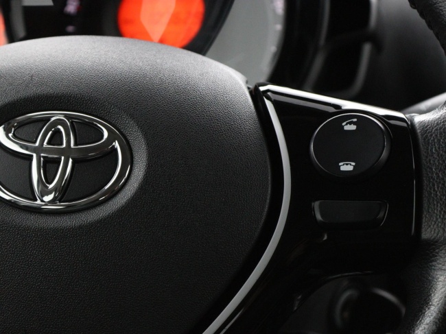 Toyota Aygo - 1.0 VVT-i x-play