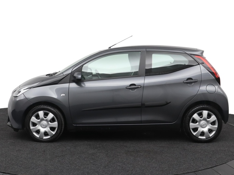 Toyota Aygo - 1.0 VVT-i x-play 3