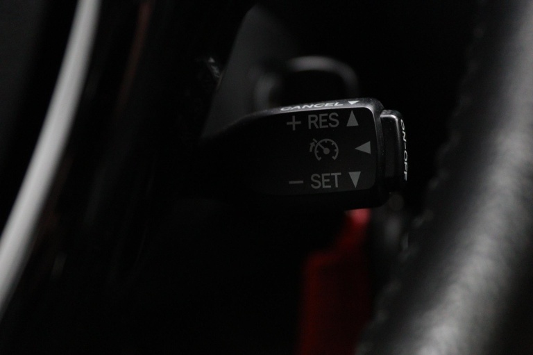 Toyota Aygo - 1.0 VVT-i x-play 38