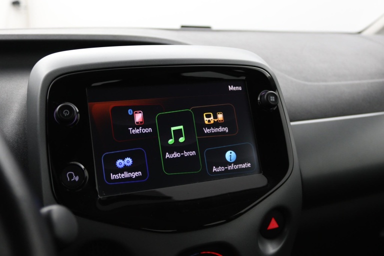 Toyota Aygo - 1.0 VVT-i x-play 40