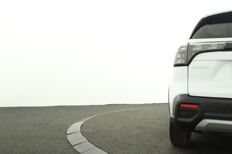 Suzuki S-Cross - 1.5 Hybrid Select 39