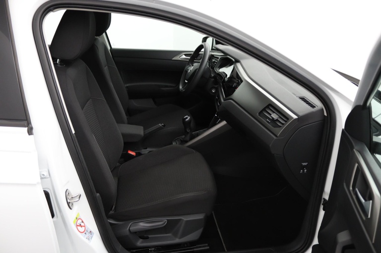 Volkswagen Polo - 1.0 TSI Comfortline 18