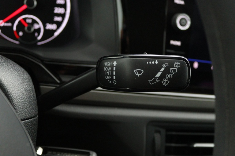 Volkswagen Polo - 1.0 TSI Comfortline 28