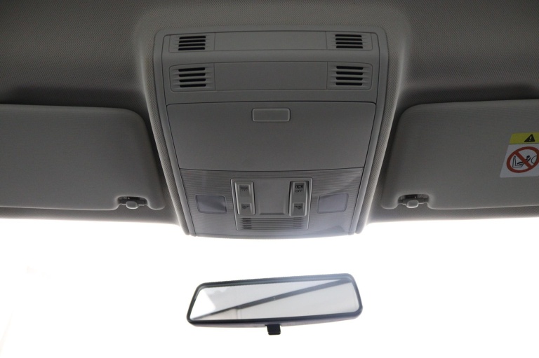 Volkswagen Polo - 1.0 TSI Comfortline 29