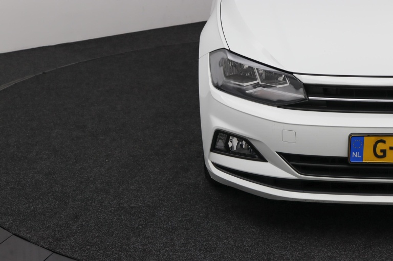 Volkswagen Polo - 1.0 TSI Comfortline 32