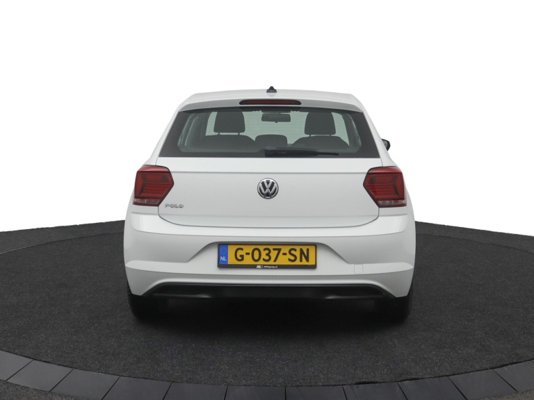 Volkswagen Polo - 1.0 TSI Comfortline 8