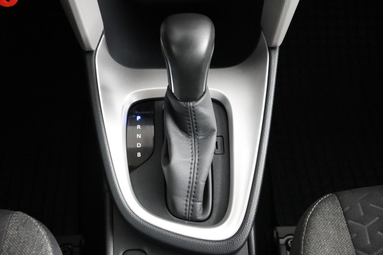 Toyota Yaris Cross - 1.5 Hybrid Dynamic 26