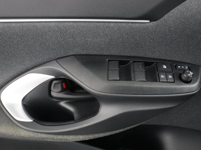 Toyota Yaris Cross - 1.5 Hybrid Dynamic