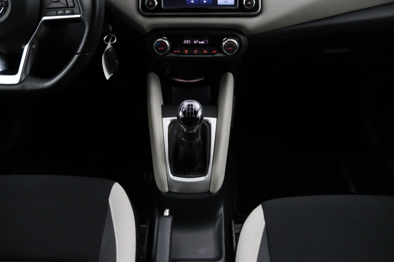 Nissan Micra - 0.9 IG-T N-Connecta 23
