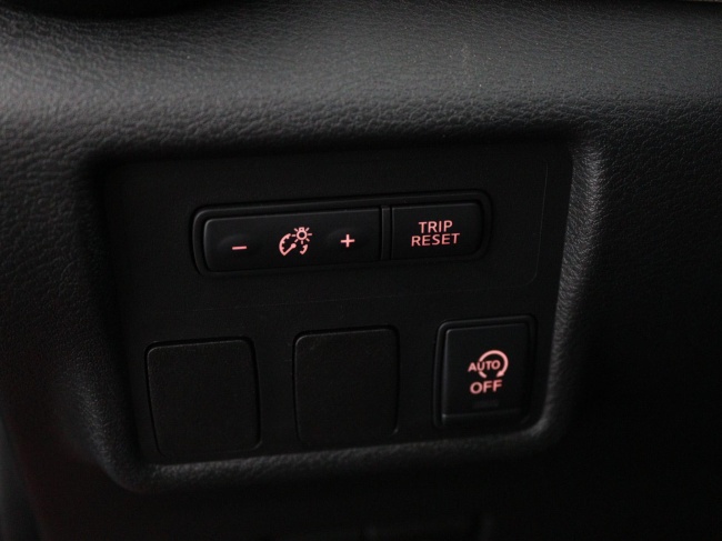 Nissan Micra - 0.9 IG-T N-Connecta