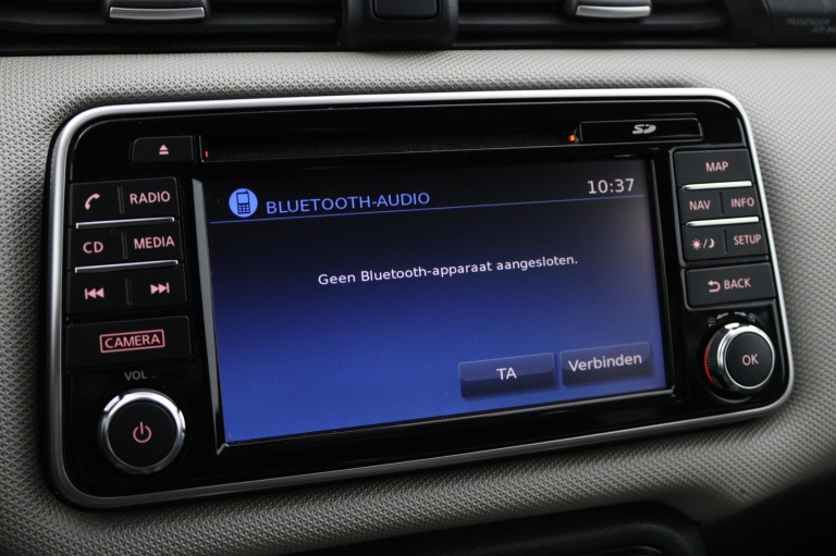 Nissan Micra - 0.9 IG-T N-Connecta 36