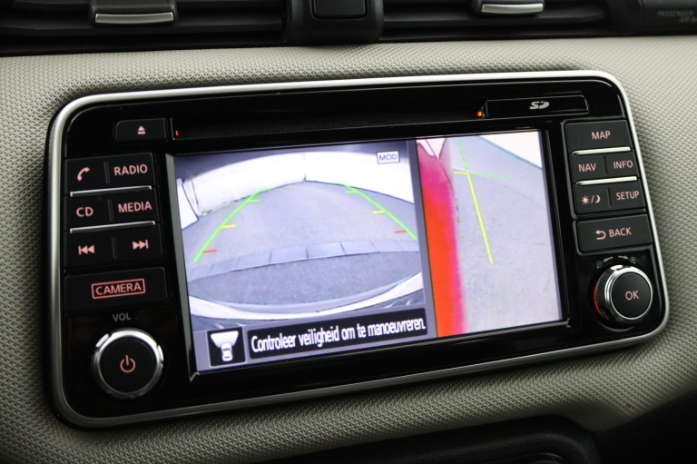 Nissan Micra - 0.9 IG-T N-Connecta 38