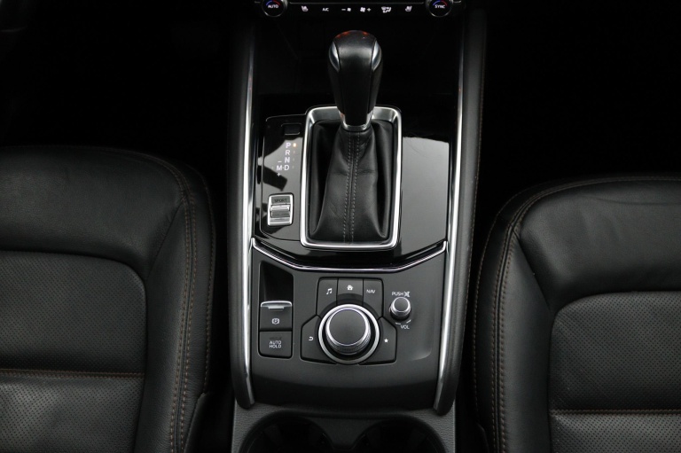 Mazda CX-5 - 2.0 SkyActiv-G 165 Luxury 24