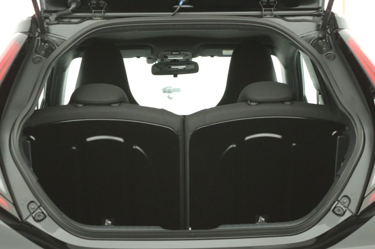 Toyota Aygo X - Hybrid 115 pulse 23