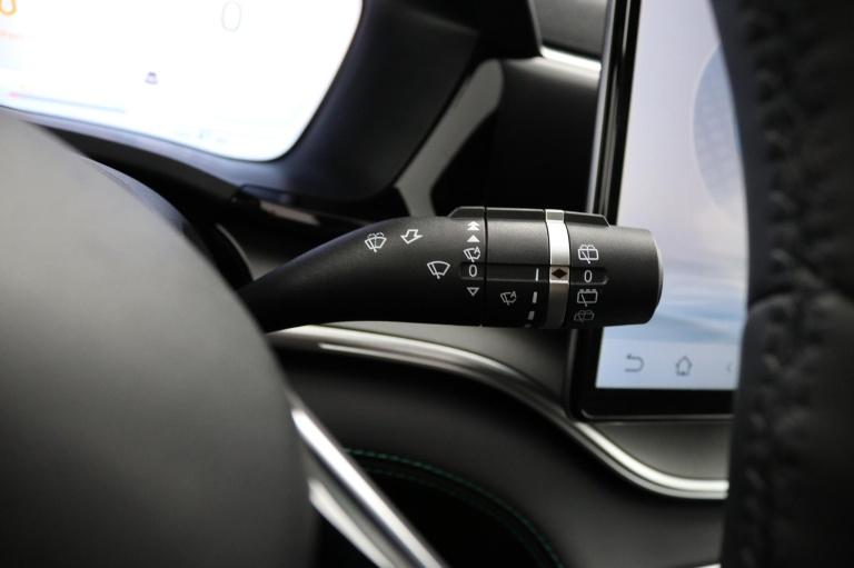 BYD SEAL U - 1.5 DM-i FWD Boost 27