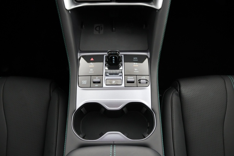 BYD SEAL U - 1.5 DM-i FWD Boost 56