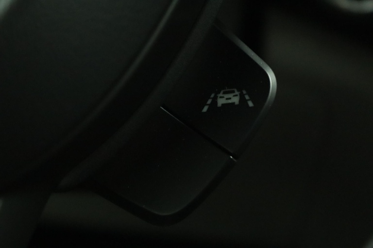 Suzuki Swift - 1.2 Select Smart Hybrid 46