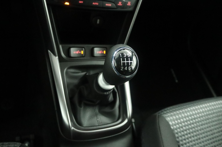 Suzuki S-Cross - 1.4 Boosterjet Select Smart Hybrid 27