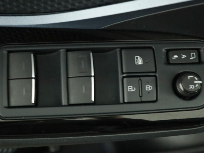 Toyota C-HR - 2.0 Hybrid First Edition