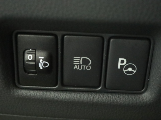 Toyota C-HR - 2.0 Hybrid First Edition