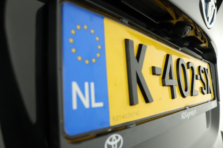 Toyota C-HR - 2.0 Hybrid First Edition 42