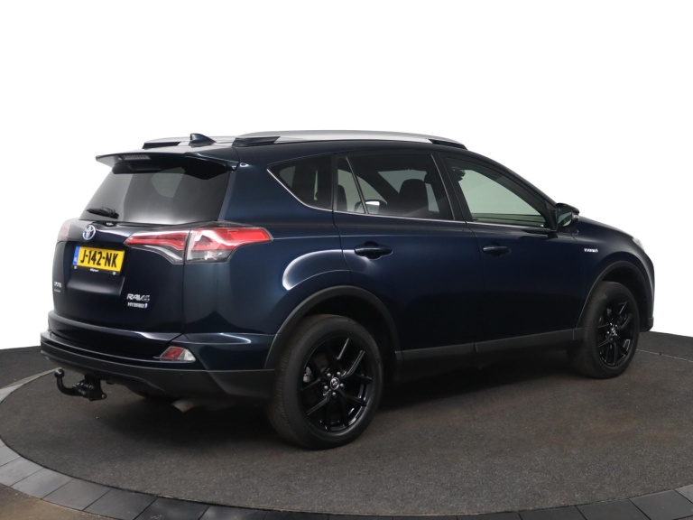Toyota RAV4 - 2.5 Hybrid AWD Style 2