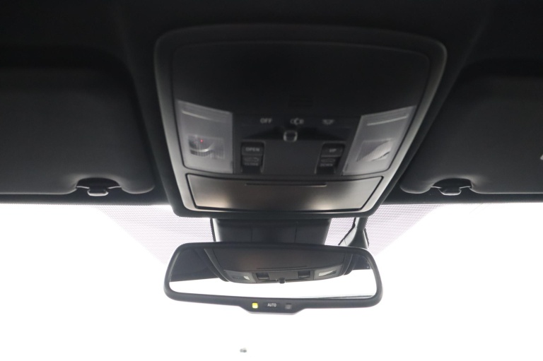 Toyota RAV4 - 2.5 Hybrid AWD Style 33