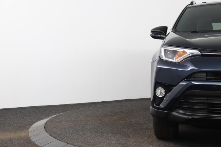 Toyota RAV4 - 2.5 Hybrid AWD Style 36