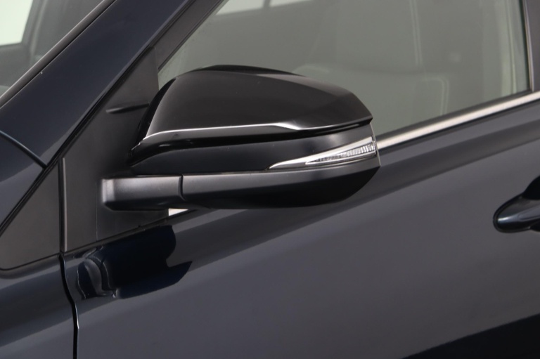 Toyota RAV4 - 2.5 Hybrid AWD Style 37