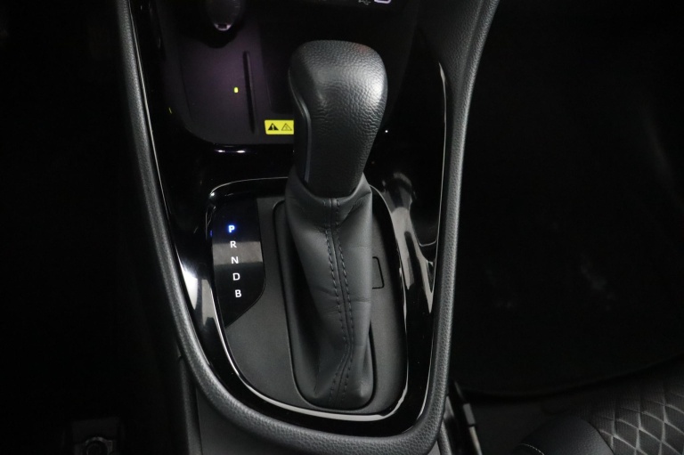 Toyota Yaris - 1.5 Hybrid 130 Executive 26