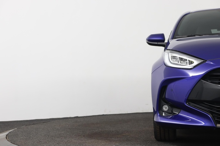 Toyota Yaris - 1.5 Hybrid 130 Executive 36